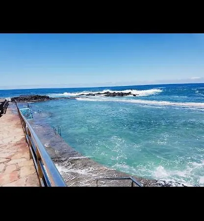 Laurent * Σάντα Κρουζ Τενερίφης